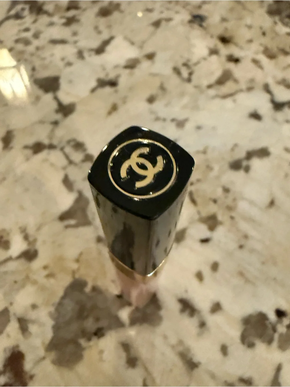 Extremely Rare CHANEL Glossimer Ovation 40 Lip Gloss New